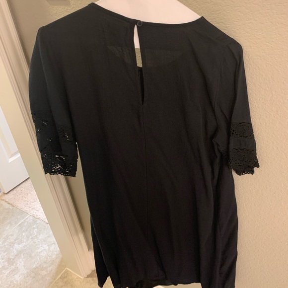 Old Navy Eyelet Trim Peasant Dress - Picture 5 of 5